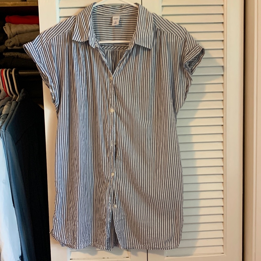 Old Navy Short Sleeve Button Up